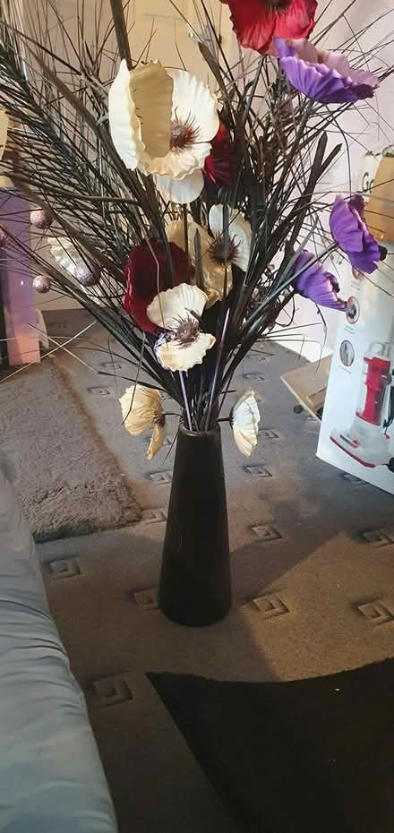 Photo of free Flowers in vase (Flintshire CH5) #1