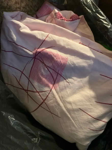 Photo of free Double Quilt Covers & Pillow cases (London SW19) #1