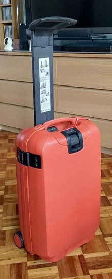 Photo of free Samsonite wheeled suitcase (Bray SL6) #1