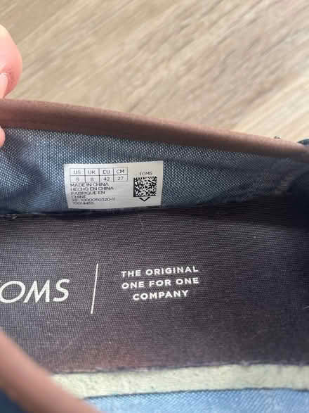 Photo of free Toms shoes (Attenborough NG9) #3