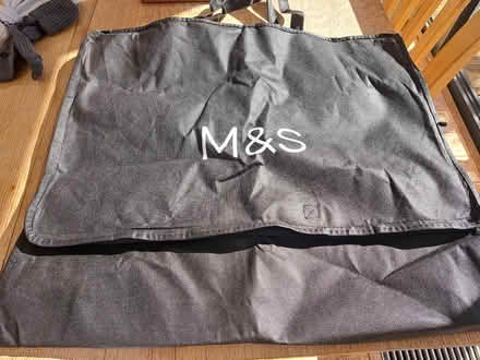 Photo of free suit carrying case (Weston BA1) #1