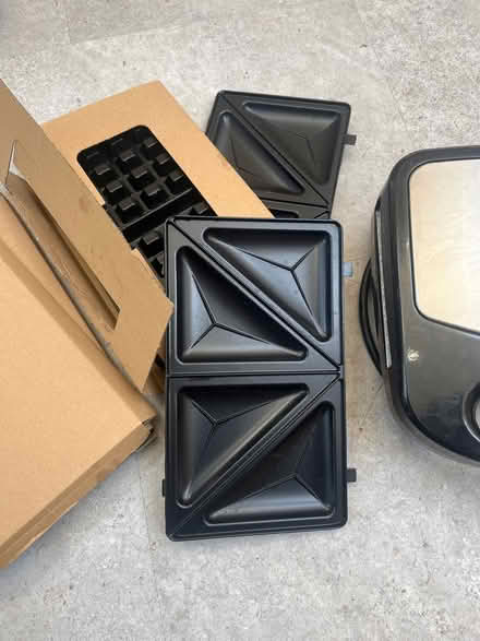 Photo of free Russell Hobbs waffle/sandwich maker (Dundrum) #2