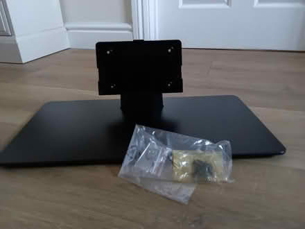Photo of free Universal TV stand (Hog Hatch GU9) #2
