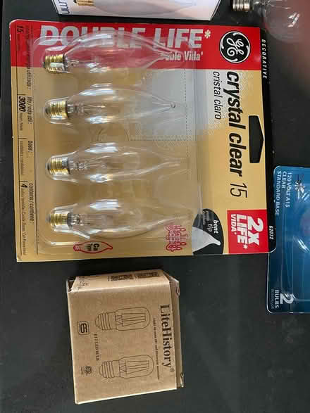 Photo of free Light bulbs assorted (Pleasant Hill) #2