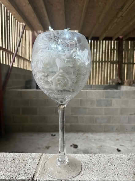 Photo of free Decorative table wedding glass (Keighley BD22) #1