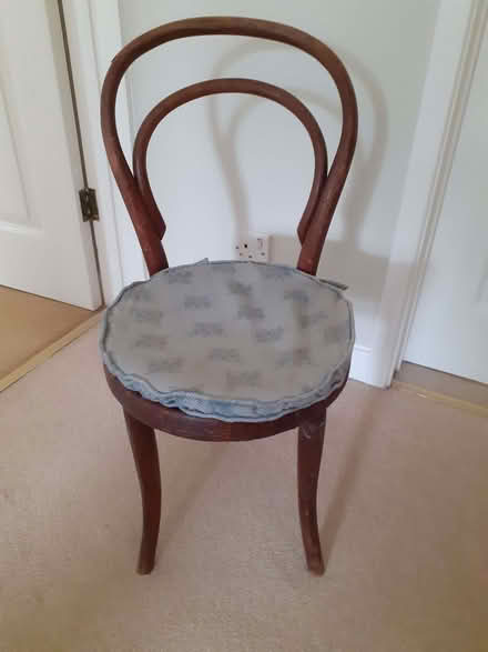 Photo of free Children's Chair (Askett HP27) #1