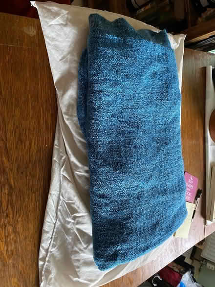 Photo of free Pillow and blanket (Highbury Vale NG6) #1