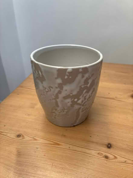 Photo of free Plastic plant pots, orchid, ceramic pot (Woodlands TW7) #3