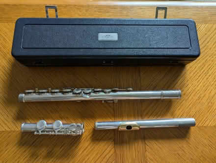Photo of free Jupiter Carnegie XL Flute (New Paltz) #4