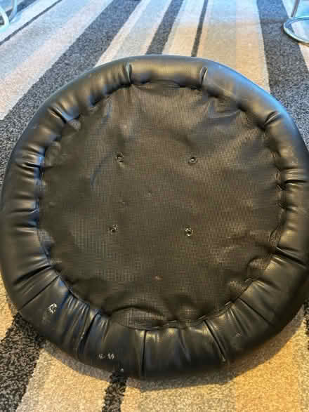 Photo of free kitchen stool seat (Jennetts park RG12) #3
