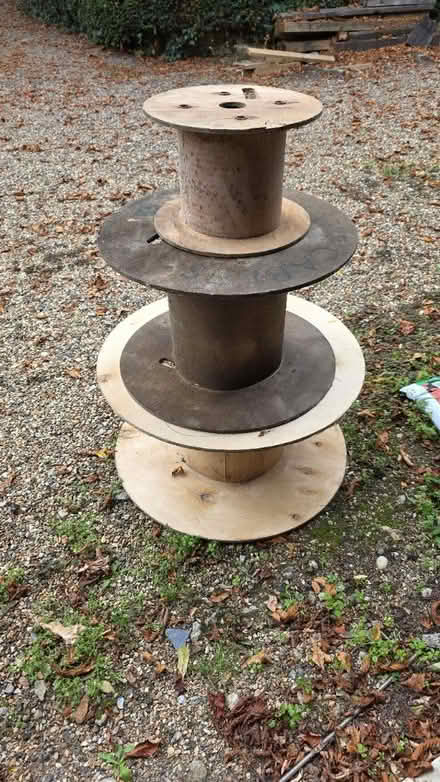 Photo of free Three large cable reels (Old Harlow CM17) #1