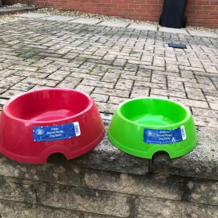 Photo of free 2 x plastic dog bowls (Stoke Gifford BS34) #1
