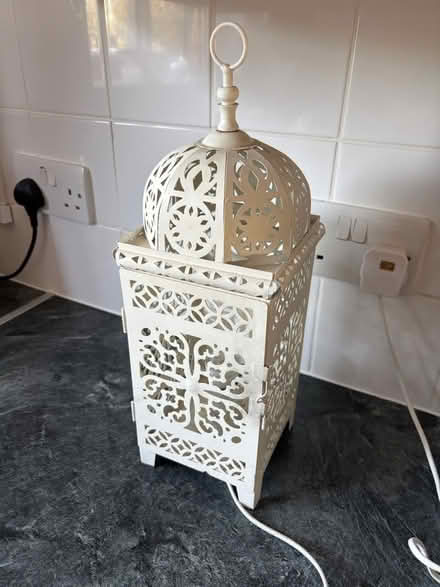 Photo of free Lamp (Sandridge AL4) #2