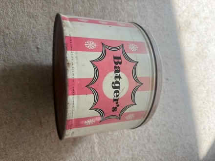Photo of free Vintage tin (St. Leonard’s TN38) #2