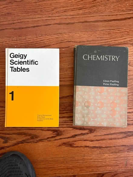 Photo of free College chemistry books (North Yonkers) #1