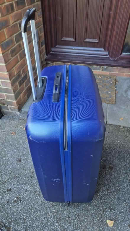 Photo of free Large 4 wheel suitcase 30x50x70aprx (Great Bookham KT23) #2