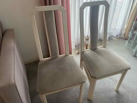 Photo of free Dinning room table with 4 chairs (Edgware HA8) #3