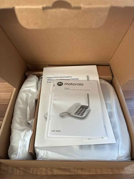 Photo of free 2 digital home phones, router and charger (Woodlands TW7) #3
