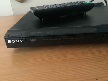 Photo of free Sony DVD player (Leighton Buzzard LU7) #4