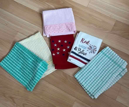 Photo of free Unused tea towels (Bramhall SK7) #1