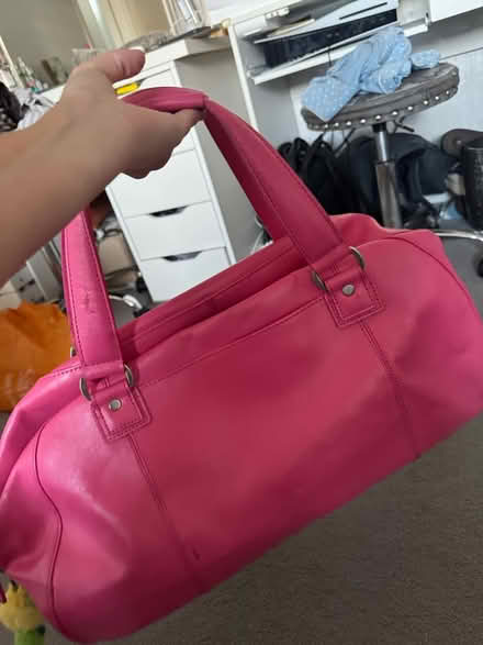 Photo of free Pink M&S overnight bag (Chislehurst BR7) #2