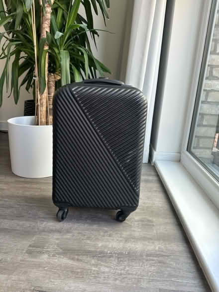 Photo of free 10kg suitcase (CM1) #1