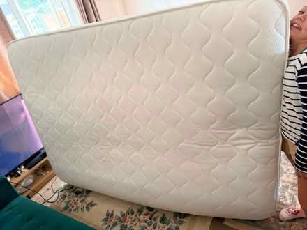 Photo of free mattress CoolTouch 150*200*20 and mattress protector (Bradford on Avon BA15) #1