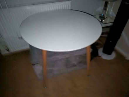 Photo of free White melamine table, very good condition (Loudwater HP13) #1