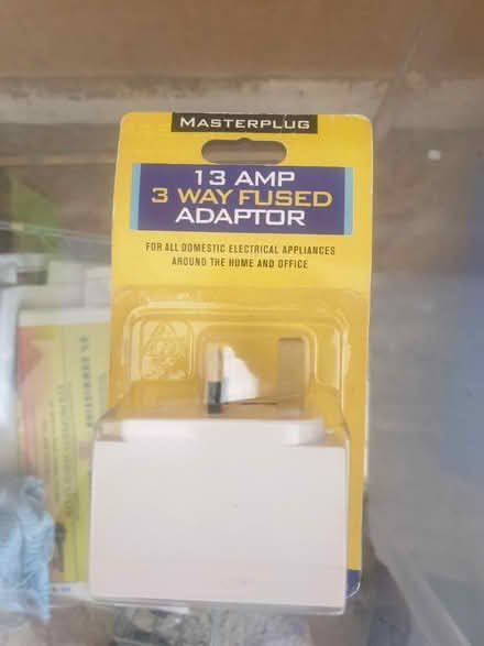 Photo of free plug extender (Sandon CM2) #1