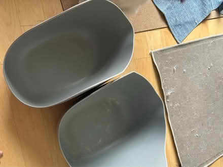 Photo of free 2 cat litter boxes (22314 Alexandria) #1