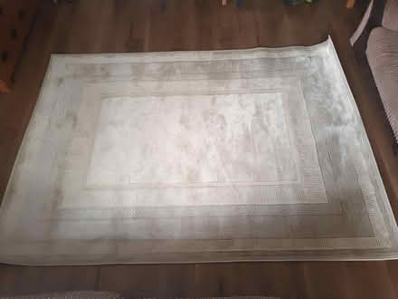 Photo of free Cream rug (Hemel Hempstead, HP1) #3