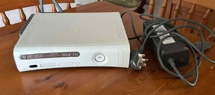 Photo of free X box 360 (Leighton Buzzard LU7) #1
