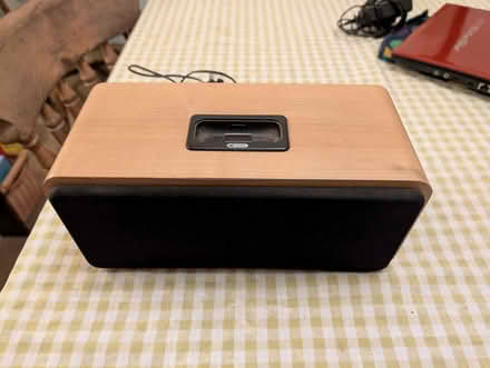 Photo of free Docking station for iPad (Whitehough SK23) #1