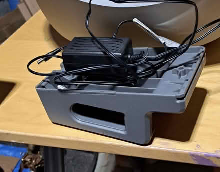 Photo of free vacuum (Oakville, Ontario) #3