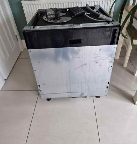 Photo of free Zanussi 60cm dishwasher (Guiseley LS20) #1