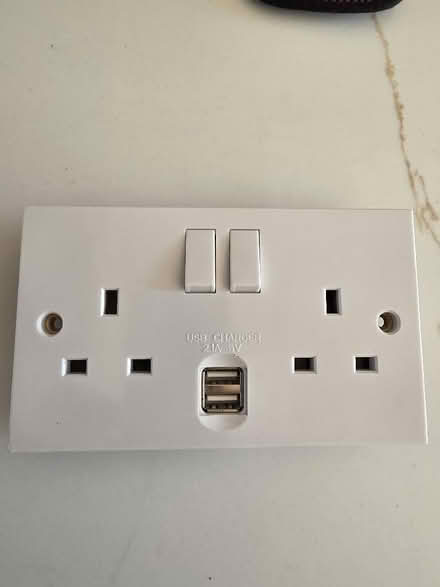 Photo of free 13 Amp double socket with 2 USB sockets (Weybridge KT13) #2