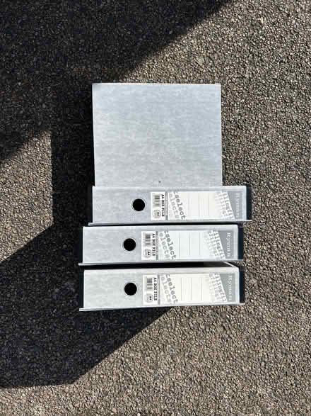 Photo of free Box files and lever arch folders (Wimbledon SW19) #1