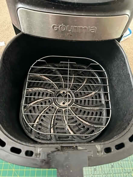 Photo of free Air fryer (Shephall SG2) #2