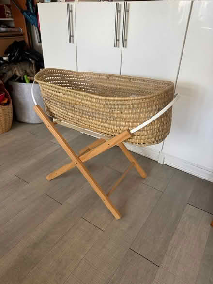 Photo of free Moses basket with stand (Chessington KT9) #1