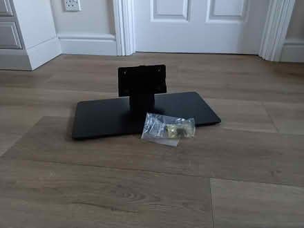 Photo of free Universal TV stand (Hog Hatch GU9) #1