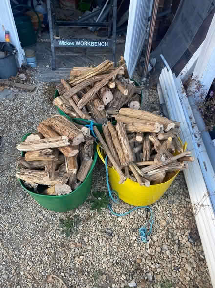 Photo of free Logs (Upper Wolvercote OX2) #1
