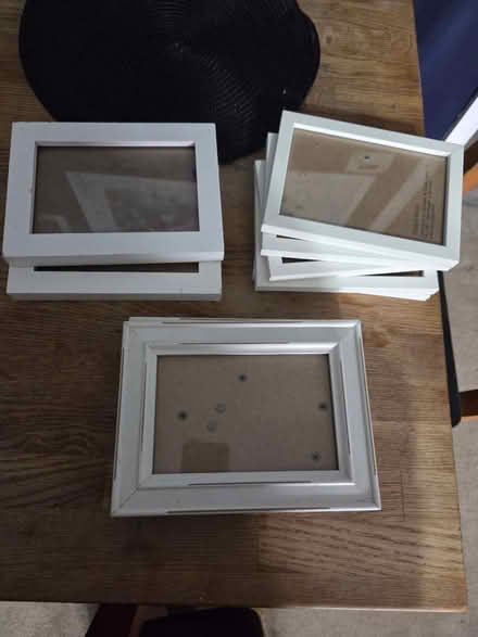 Photo of free White frames (RG2 Shinfield) #1