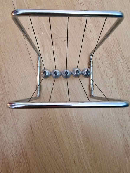 Photo of free Newton's Cradle.... (Linden GL1) #1