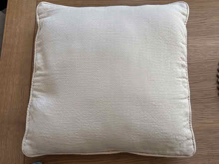 Photo of free Cream Cushion cover (Winnersh RG41) #1