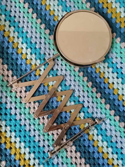 Photo of free Shaving mirror (Hyson Green NG7) #1