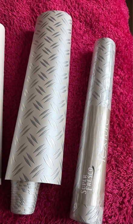 Photo of free Steel industrial chequerplate effect wallpaper- Unopened (Bilton CV22) #1
