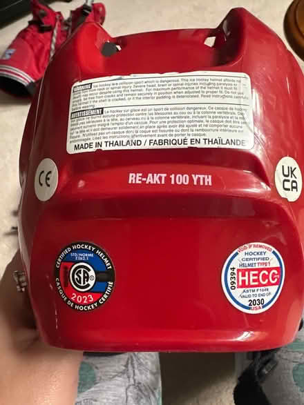 Photo of free Ice hockey gear for child (Third line and Dundas) #4