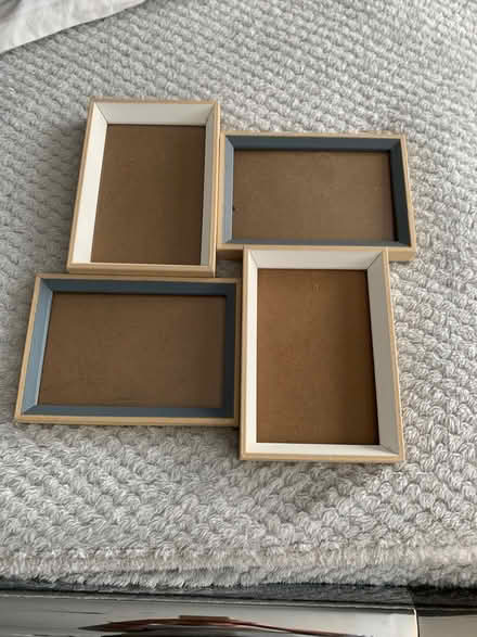 Photo of free Photo frame for 4 pictures (Emsworth PO10) #1
