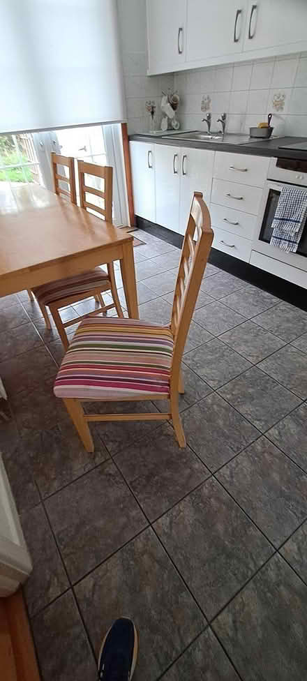 Photo of free Kitchen table and 4 chairs (Dublin 5) #3