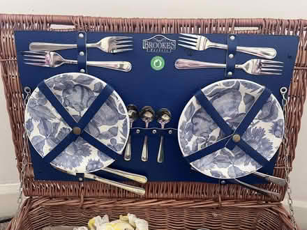 Photo of free 4 person picnic hamper - complete (Weoley Castle B29) #3